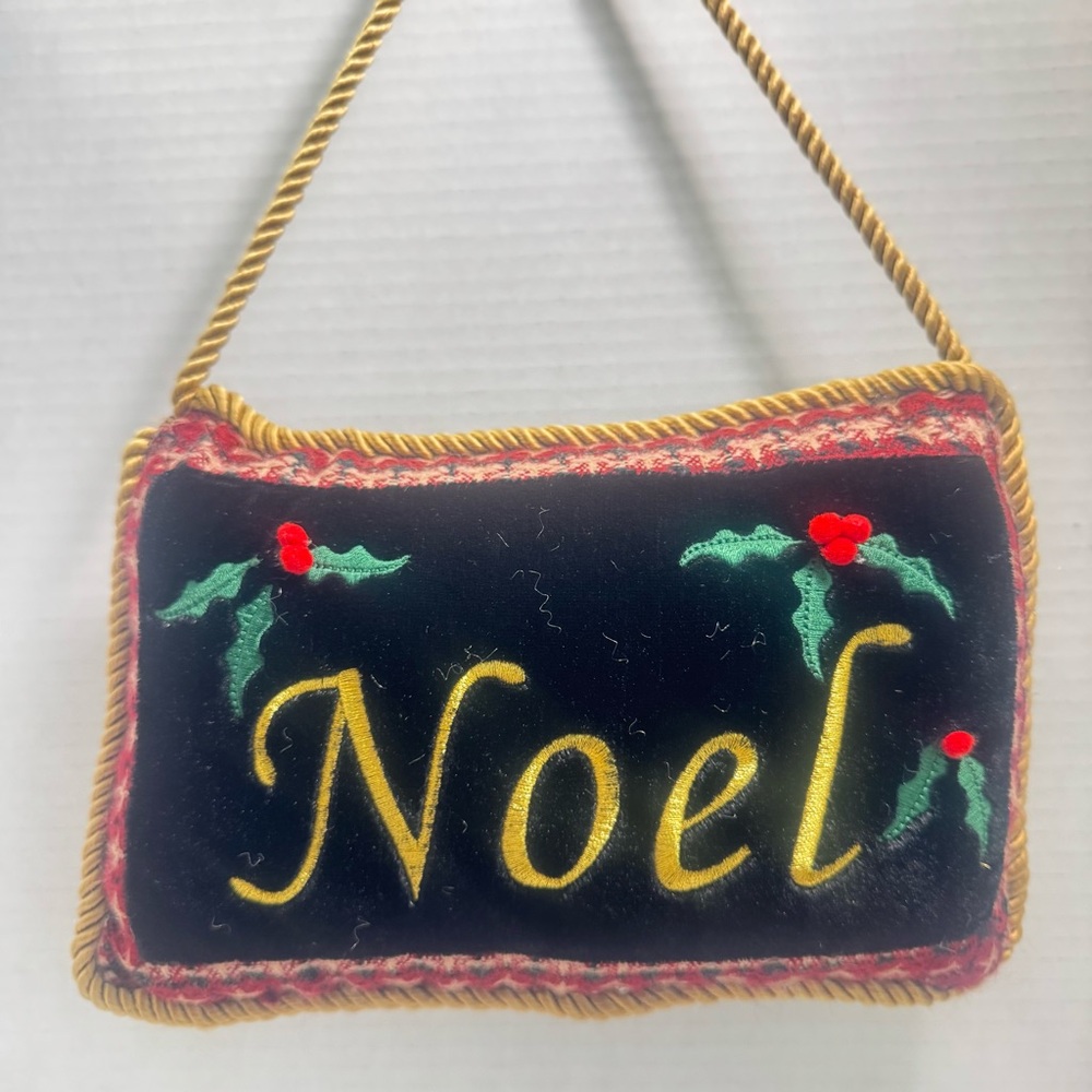 Vintage “Noel” Velvet Door Hanger Embroidered Christmas Pillows Black/Gold 9x6”